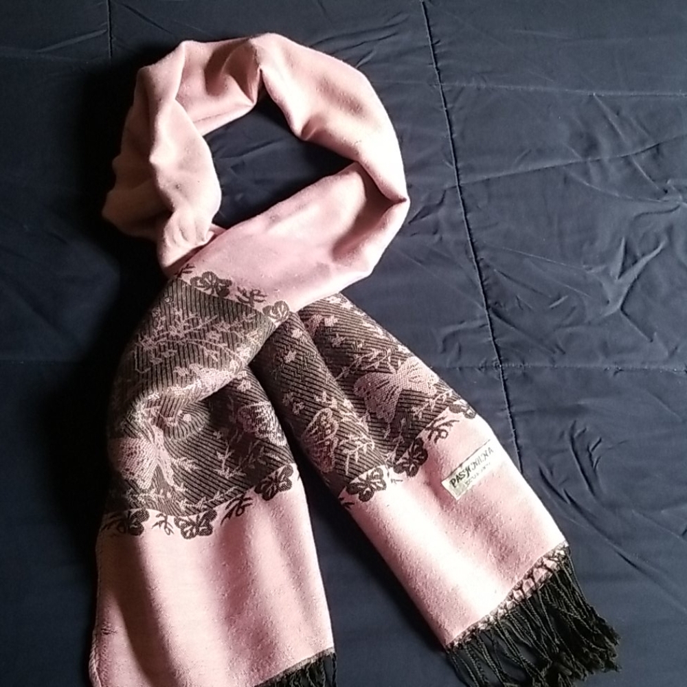 100% pashmina  scarf